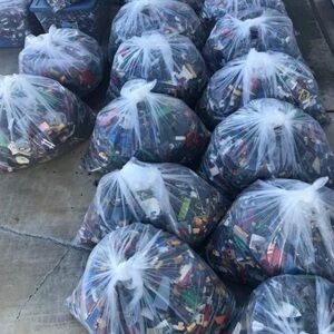 Lego bulk 4 lbs of random mixed 100% lego bags